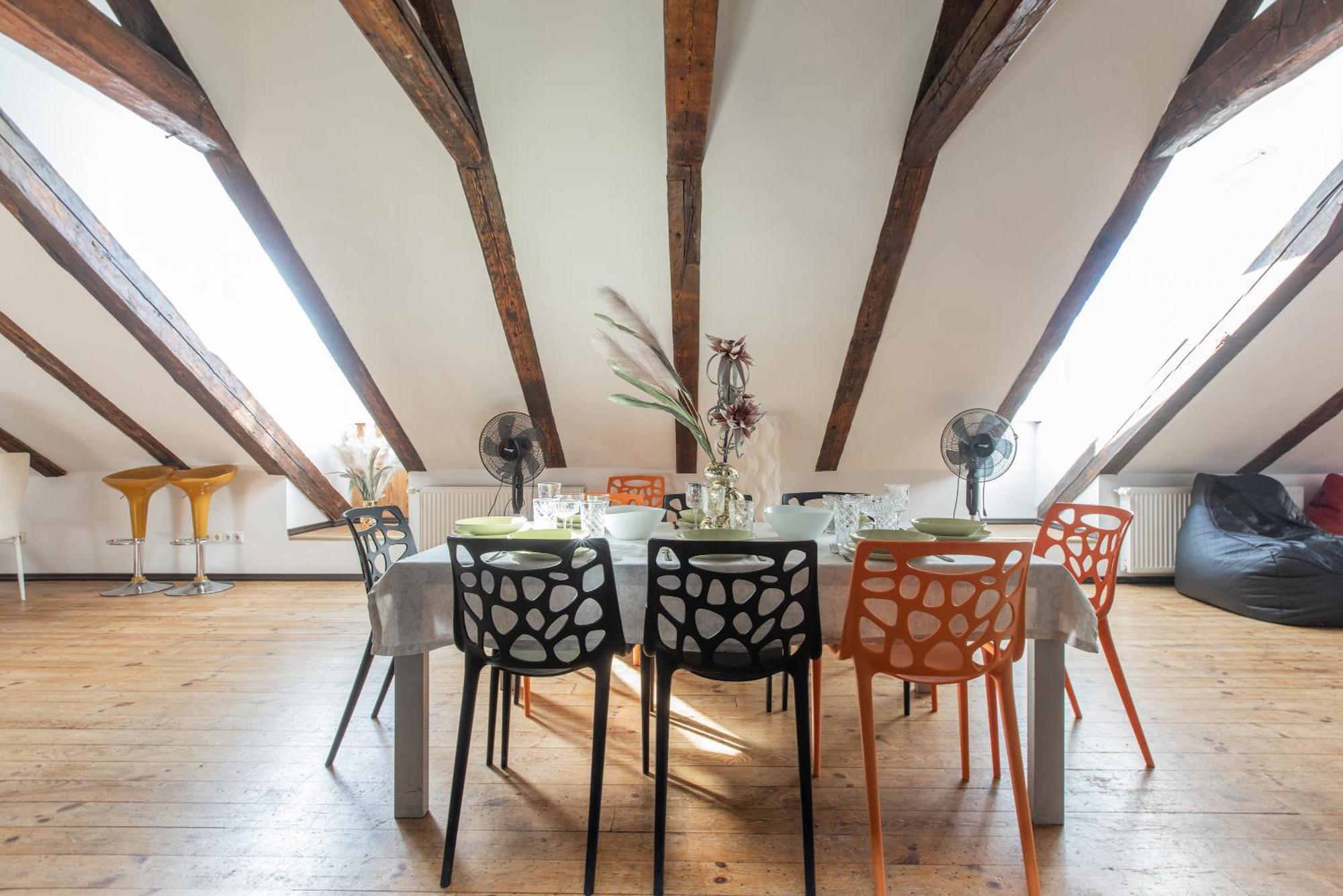 Mansard In Old Town Apartment รีกา ภายนอก รูปภาพ